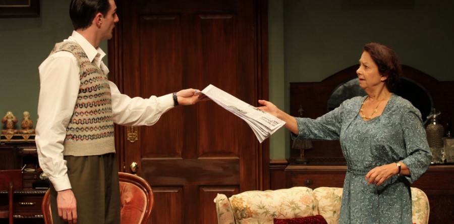 Dora Bunner and Patrick Simmons